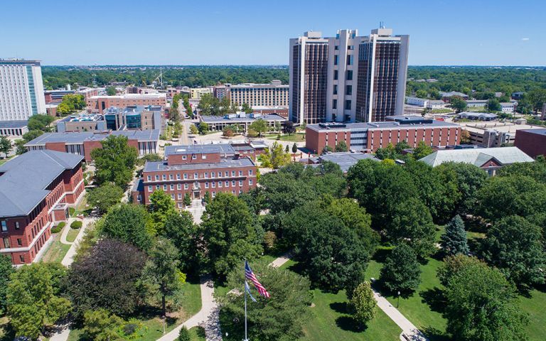 Illinois State University photo 3